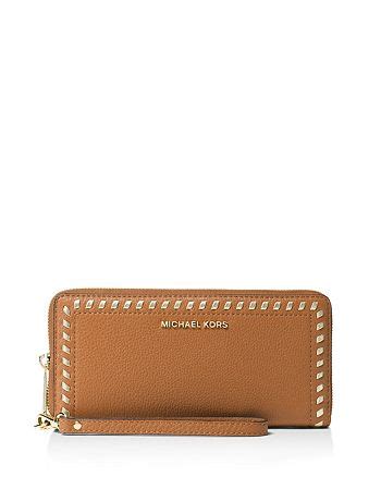 michael kors lauryn hill wallet|Michael Kors Lauryn Travel CONTINENTAL Leather Wallet .